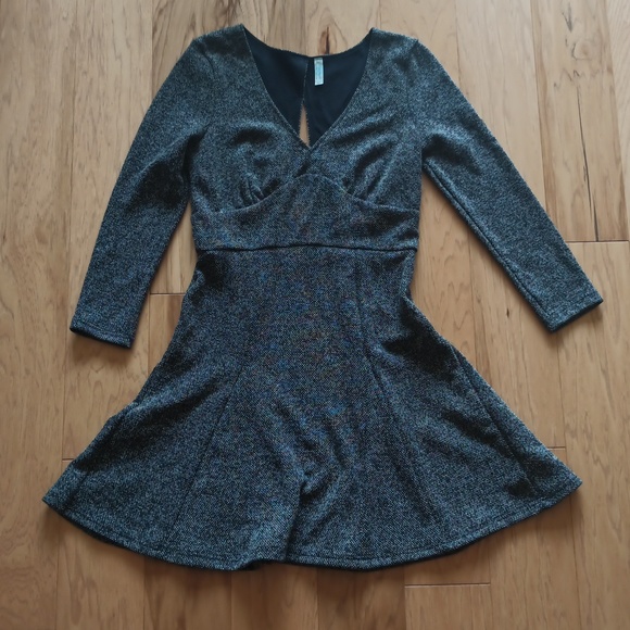 Free People Black & White Long Sleeve Mini Flare Dress - Picture 1 of 8